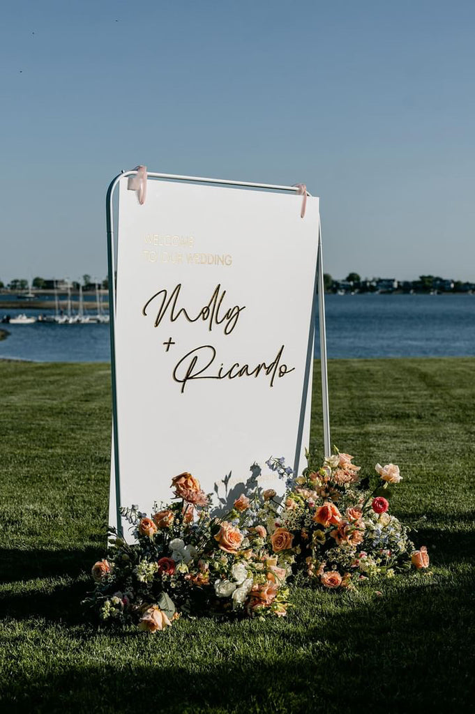 Custom signage for weddings, celebrations, and brands.