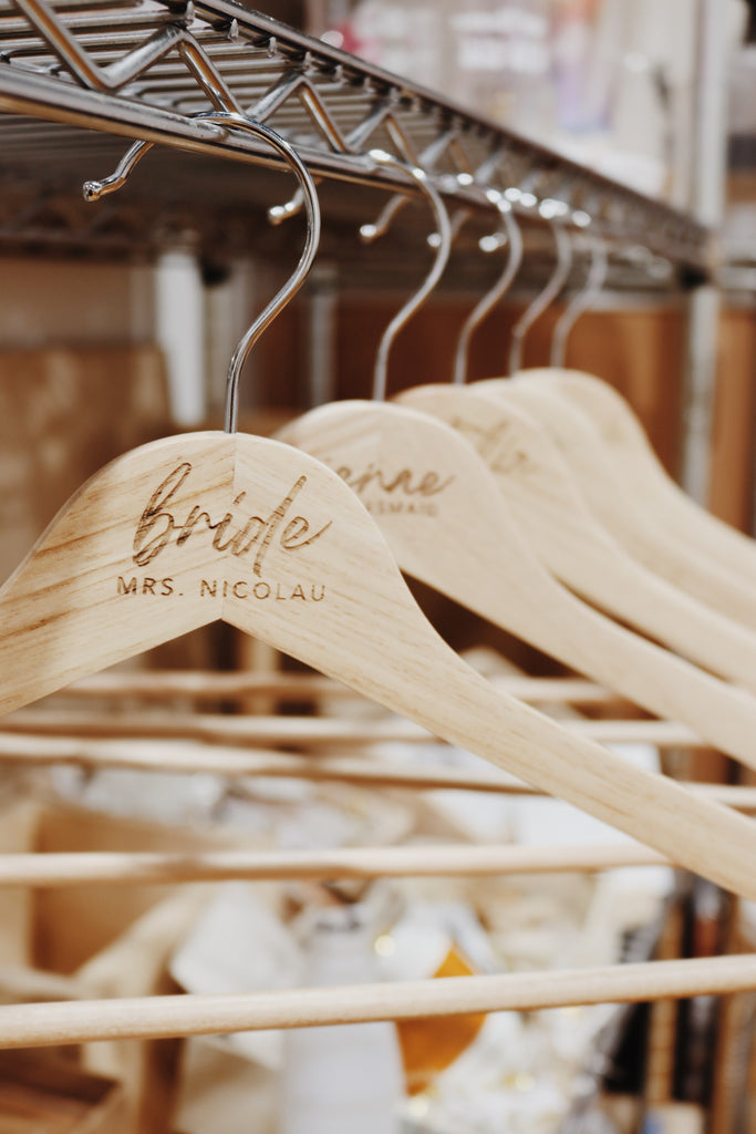 custom bridesmaid hangers
